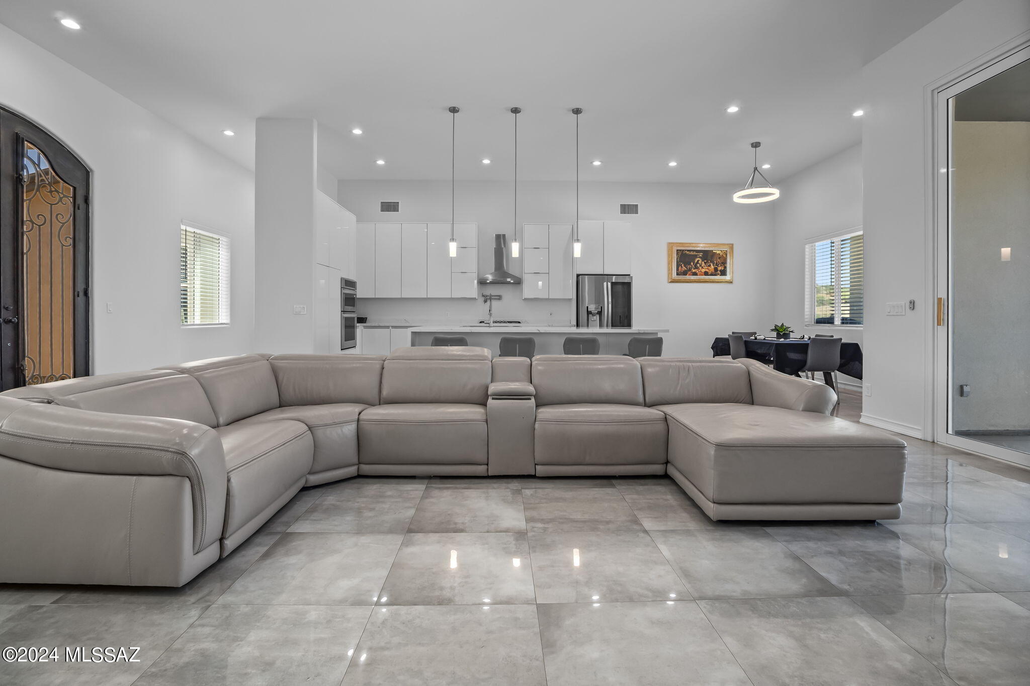 444 Camino Hombre De Oro Rio Rico, AZ 85648 - Photo 8 of 43 Gallery Image 8