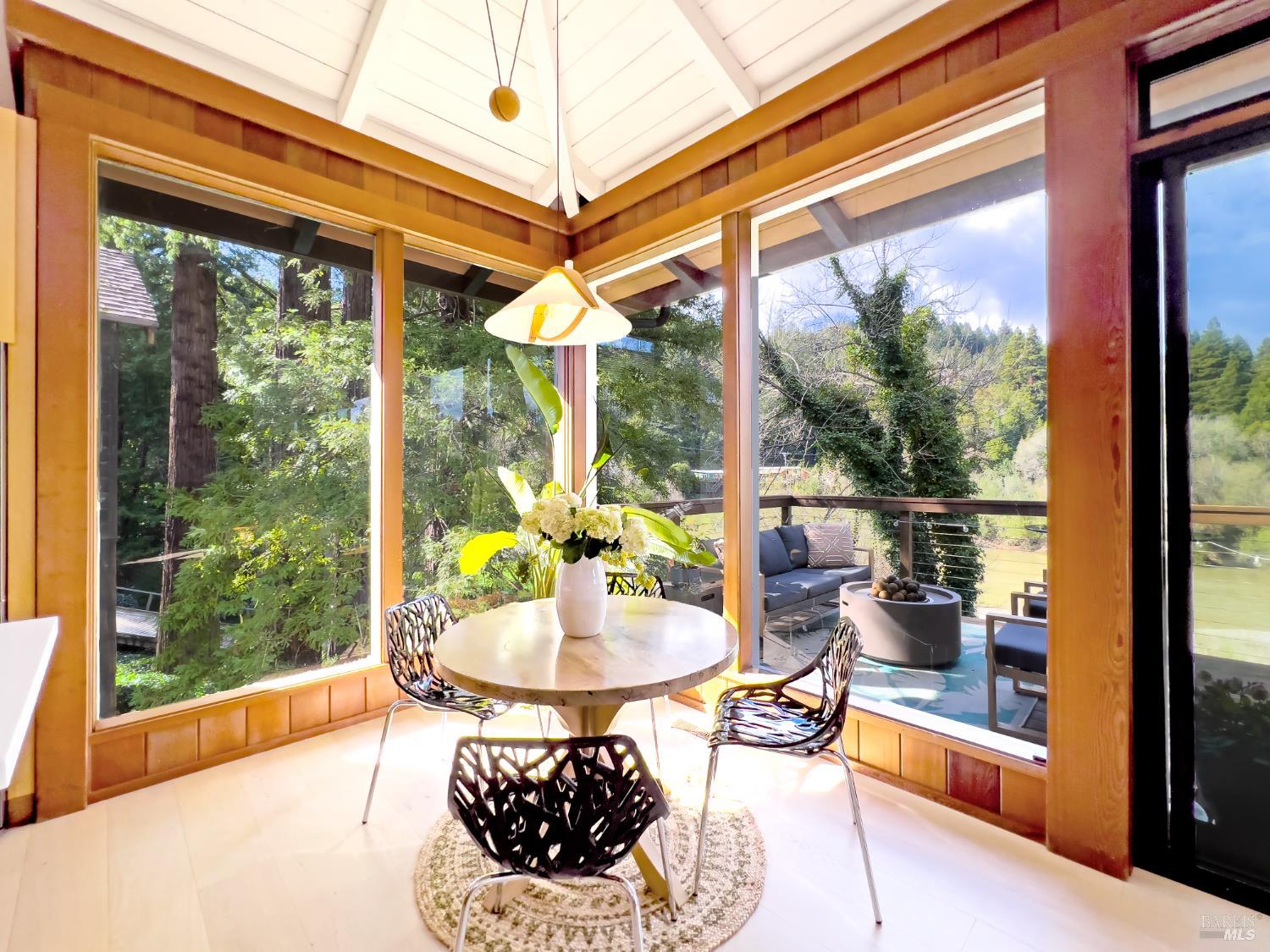 16620 Guernewood Road Guerneville, CA 95446 - Photo 12 of 68