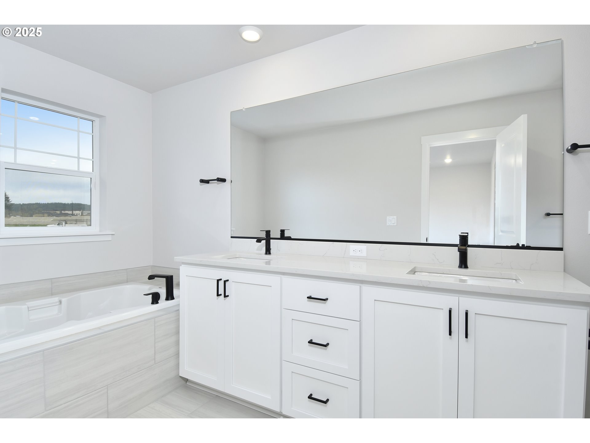 16566 Southwest Perth Road Portland, OR 97224 - Photo 23 of 46 Gallery Image 23