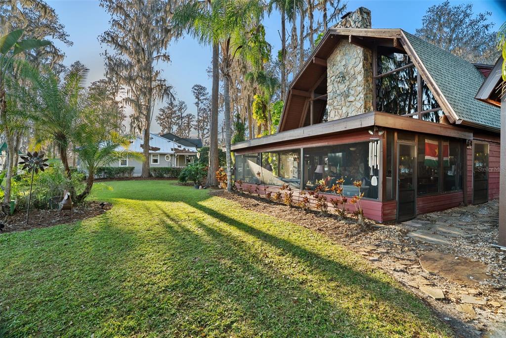 19220 Lake Allen Road Lutz, FL 33558 - Photo 14 of 66