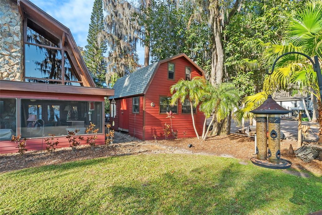 19220 Lake Allen Road Lutz, FL 33558 - Photo 15 of 66