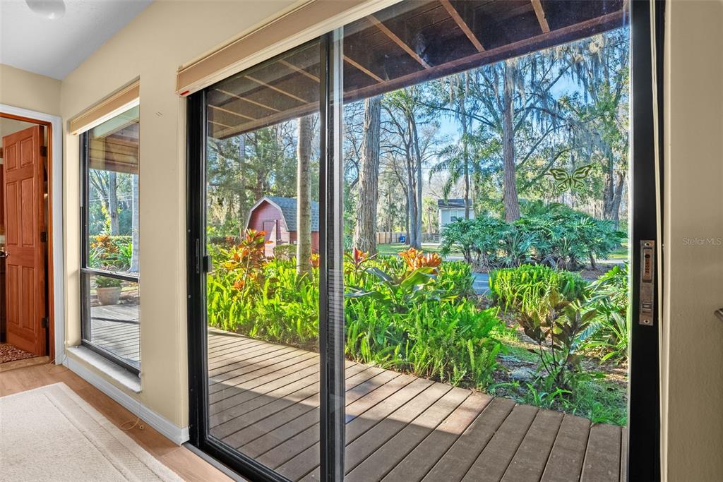 19220 Lake Allen Road Lutz, FL 33558 - Photo 35 of 66