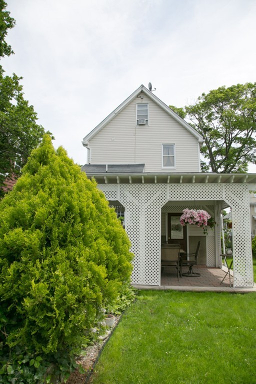 144 Spring Street Medford, MA 02155 - Photo 25 of 27 Gallery Image 25