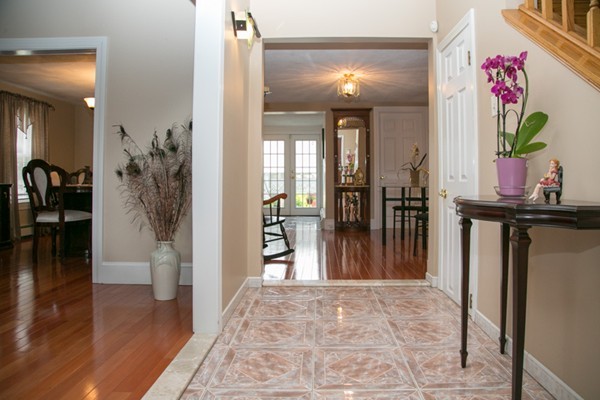 144 Spring Street Medford, MA 02155 - Photo 9 of 27 Gallery Image 9