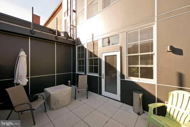 $2,550 | 122 North Loudoun Street, Unit 202, Winchester, VA 22601