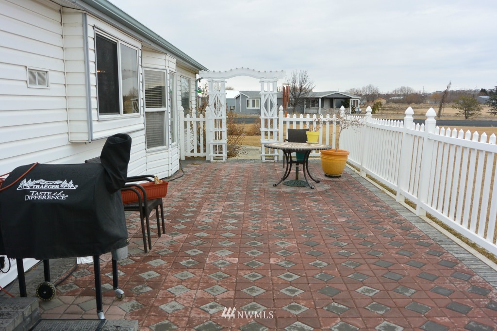 14251 Empire Road Ephrata, WA 98823 - Photo 4 of 15 Gallery Image 4