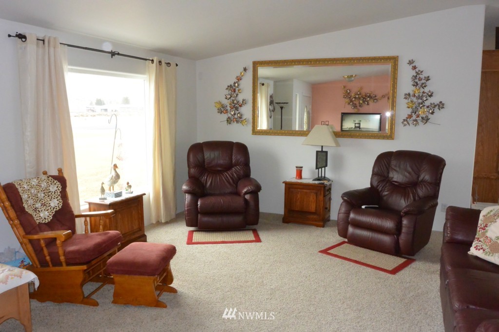 14251 Empire Road Ephrata, WA 98823 - Photo 5 of 15 Gallery Image 5