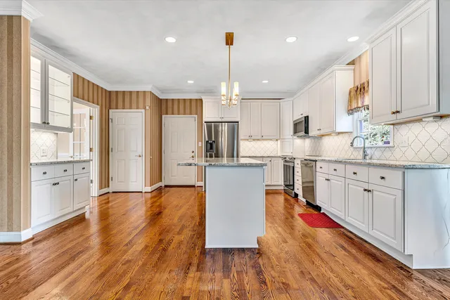 a view of an entryway