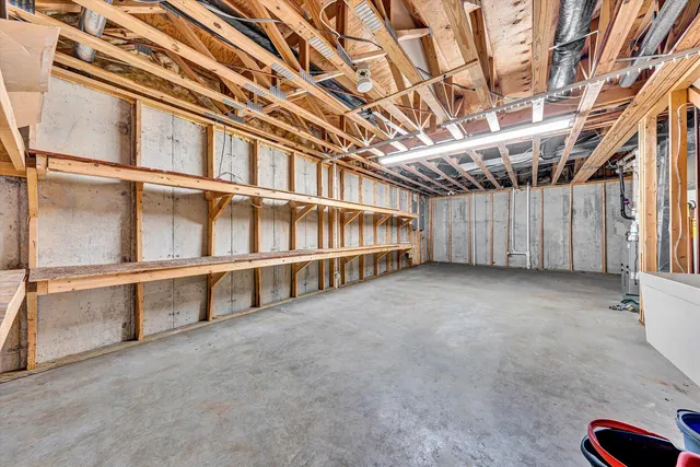 a black and white photo of a living room