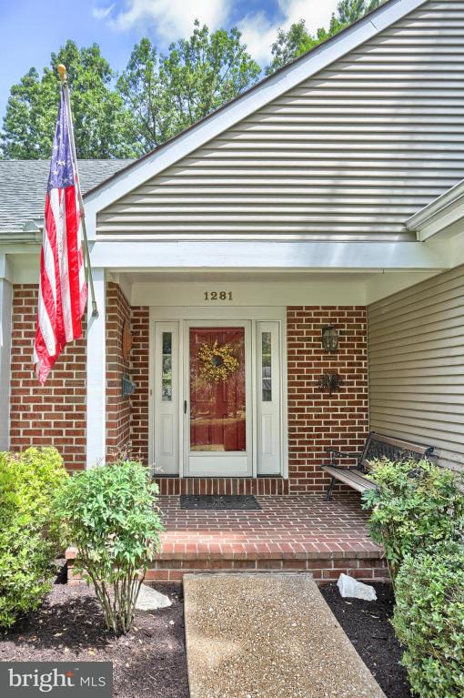 1281 Meadowbrook Road Lancaster, PA 17603 - Photo 2 of 41 Gallery Image 2
