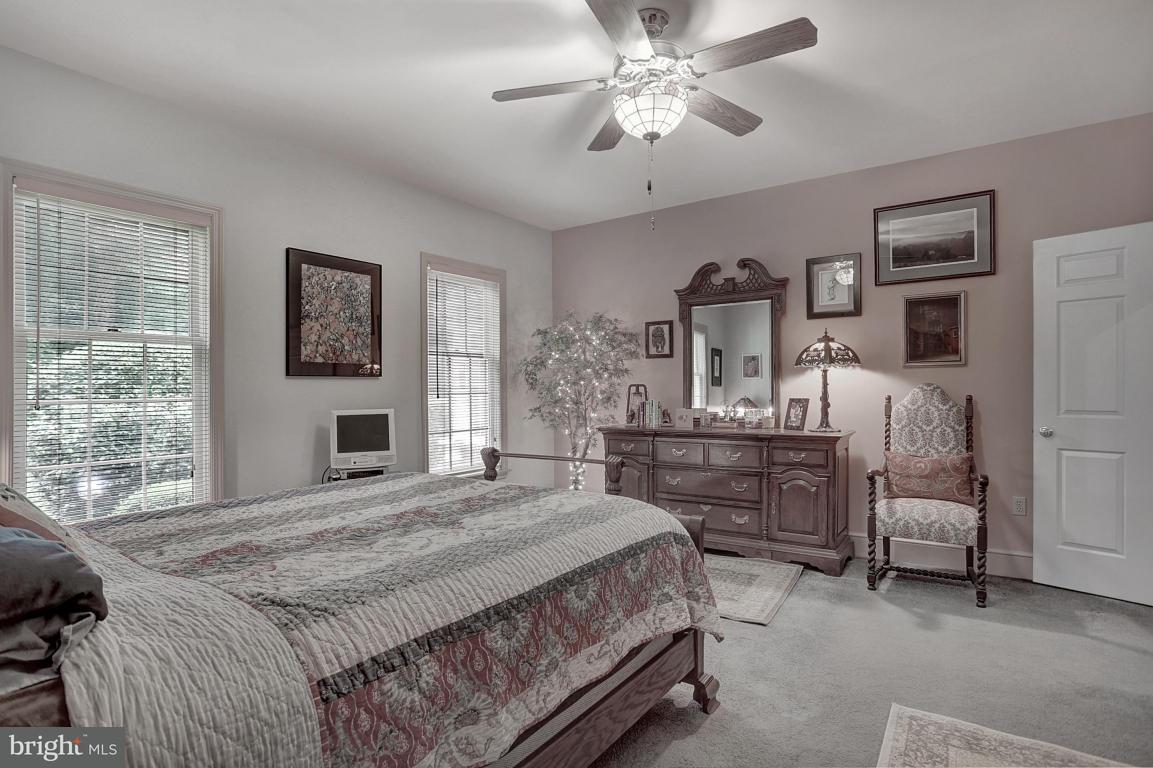 1281 Meadowbrook Road Lancaster, PA 17603 - Photo 28 of 41 Gallery Image 28