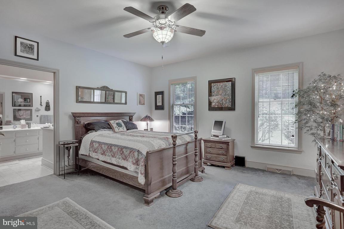 1281 Meadowbrook Road Lancaster, PA 17603 - Photo 31 of 41 Gallery Image 31