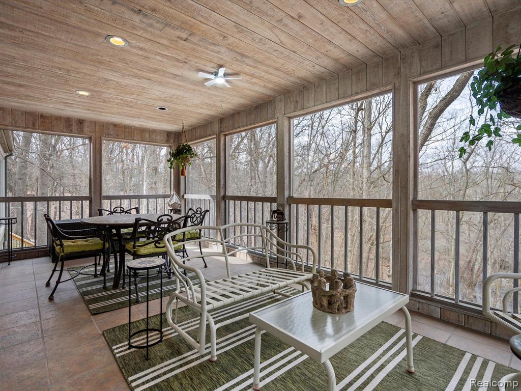 1375 Trowbridge Road Bloomfield Hills, MI 48304 - Photo 24 of 55 Gallery Image 24