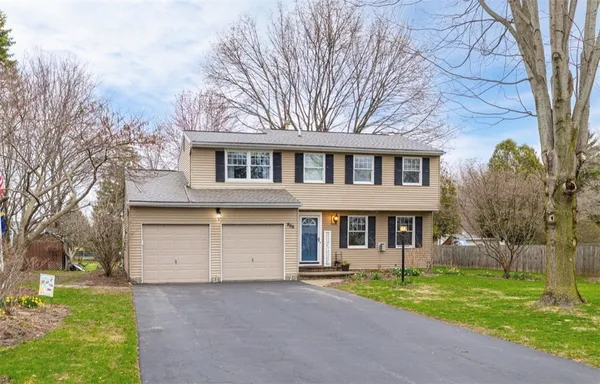 $269,900 | 888 Copper Kettle Road, Webster, NY 14580