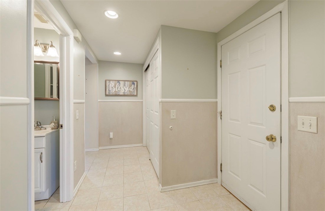 888 Copper Kettle Road Webster, NY 14580 - Photo 21 of 42