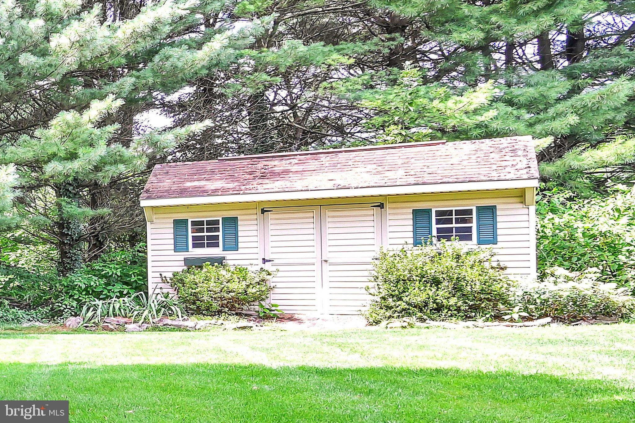 920 Rife Run Road Manheim, PA 17545 - Photo 38 of 45 Shed
