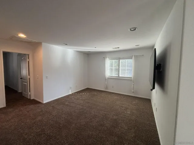 $4,100 | 16943 New Rochelle Way, Unit 69, San Diego, CA 92127