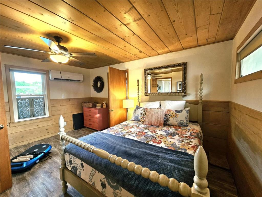 28509 Playmor Beach Road Rocky Mount, MO 65072 - Photo 20 of 35