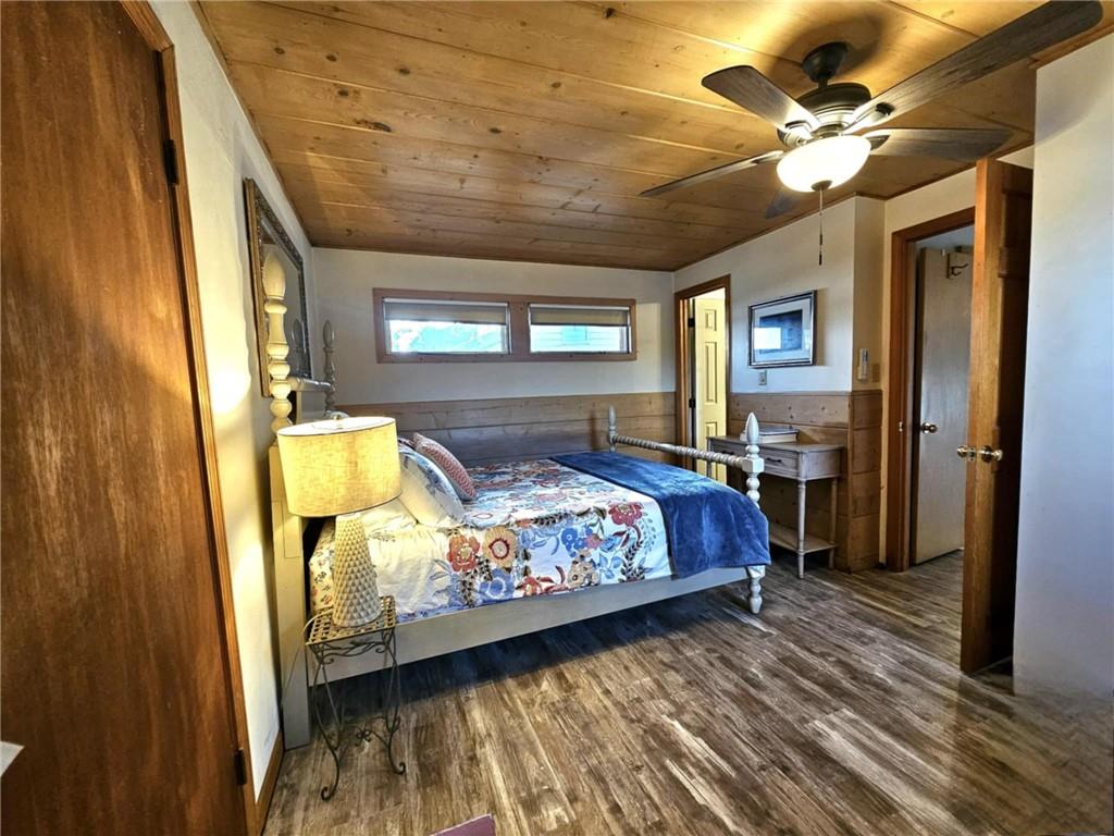 28509 Playmor Beach Road Rocky Mount, MO 65072 - Photo 6 of 35