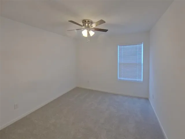 a view of empty room with window