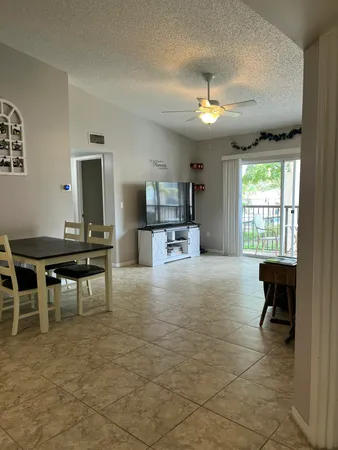 $2,500 | 1200 Crestwood Court South, Unit 1212, Royal Palm Beach, FL 33411