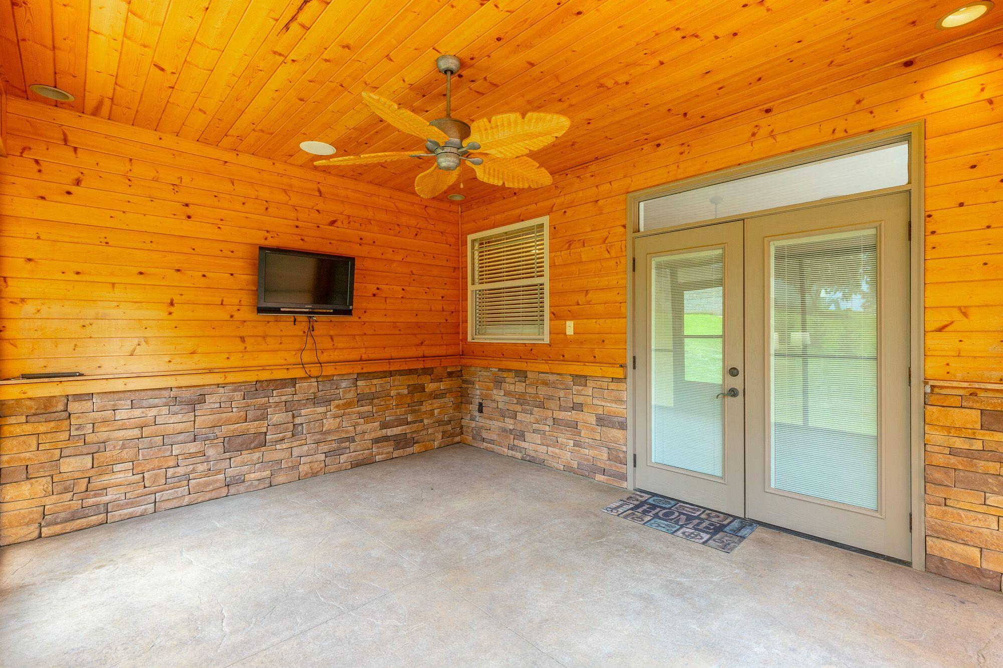 103 North Pointe Road Ringgold, GA 30736 - Photo 67 of 95 103 side