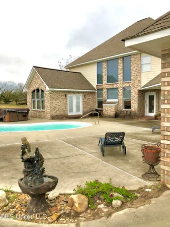 $495,000 | 1261 Brumfield Road Southwest, Bogue Chitto, MS 39629