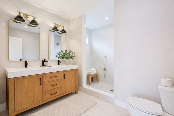 68 Rowe Street, Unit U:3 Boston, MA 02131 - Photo 11 of 17
