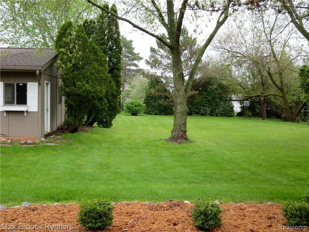 3625 Hazelton Avenue Rochester, MI 48307 - Photo 14 of 35