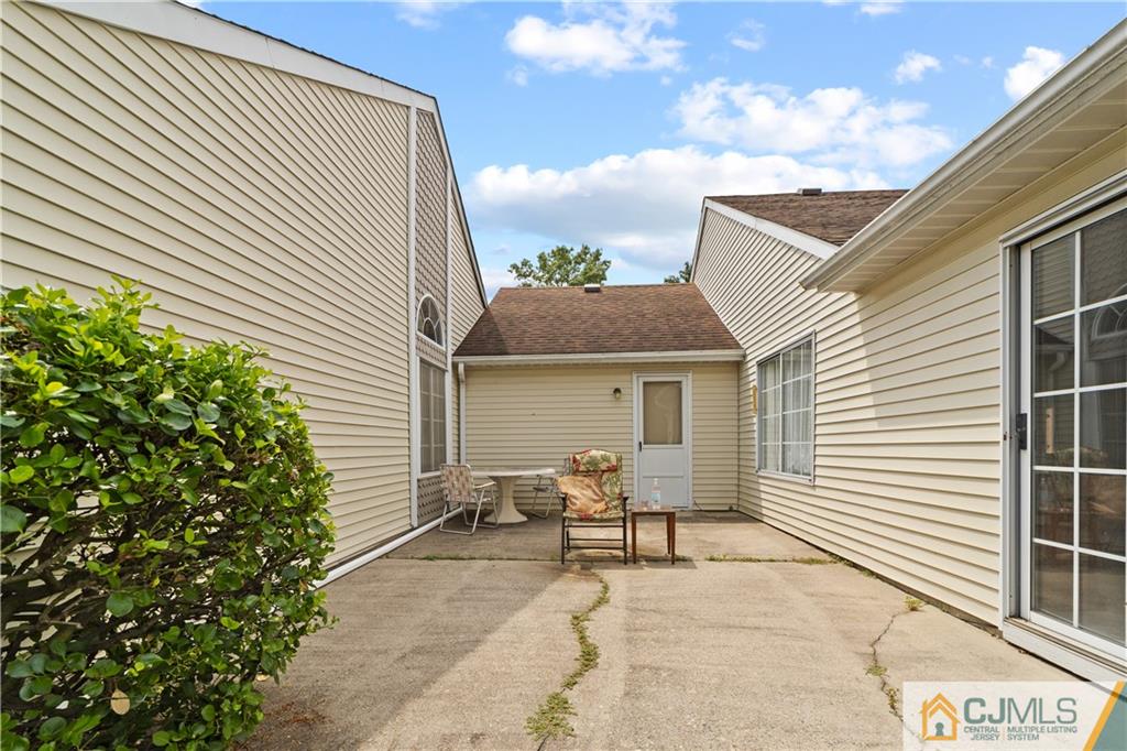 832 Vail Road, Unit B Monroe Township, NJ 08831 - Photo 25 of 28 Gallery Image 25