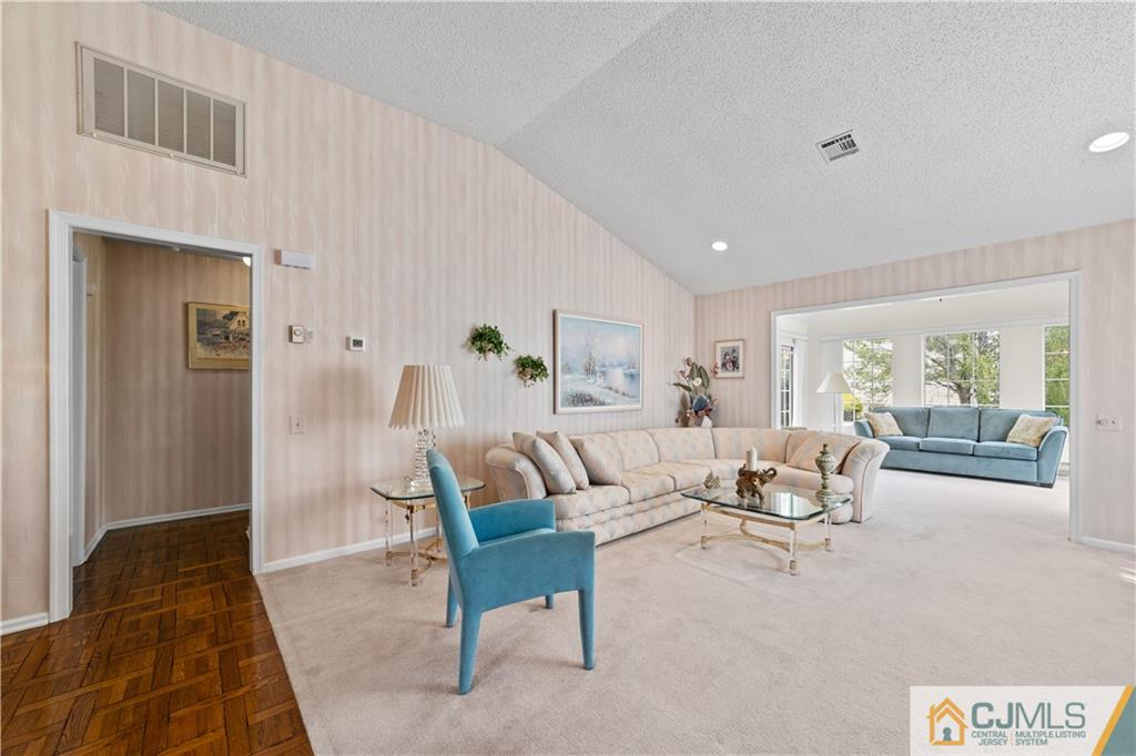 832 Vail Road, Unit B Monroe Township, NJ 08831 - Photo 7 of 28 Gallery Image 7