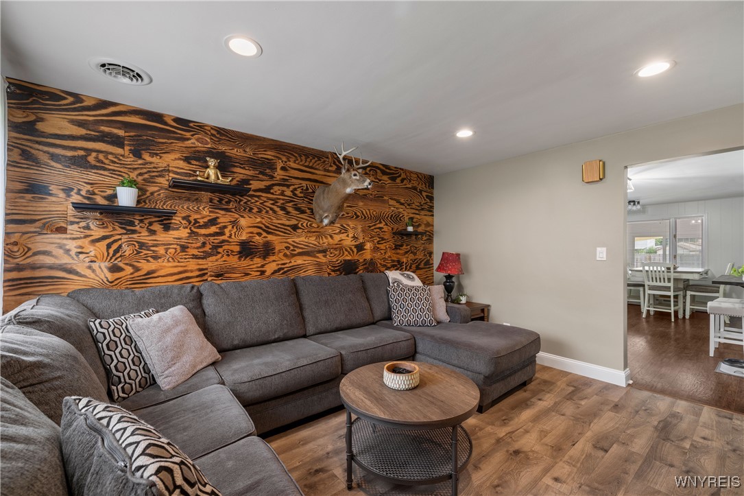 7000 Ralph Court Niagara, NY 14304 - Photo 11 of 40