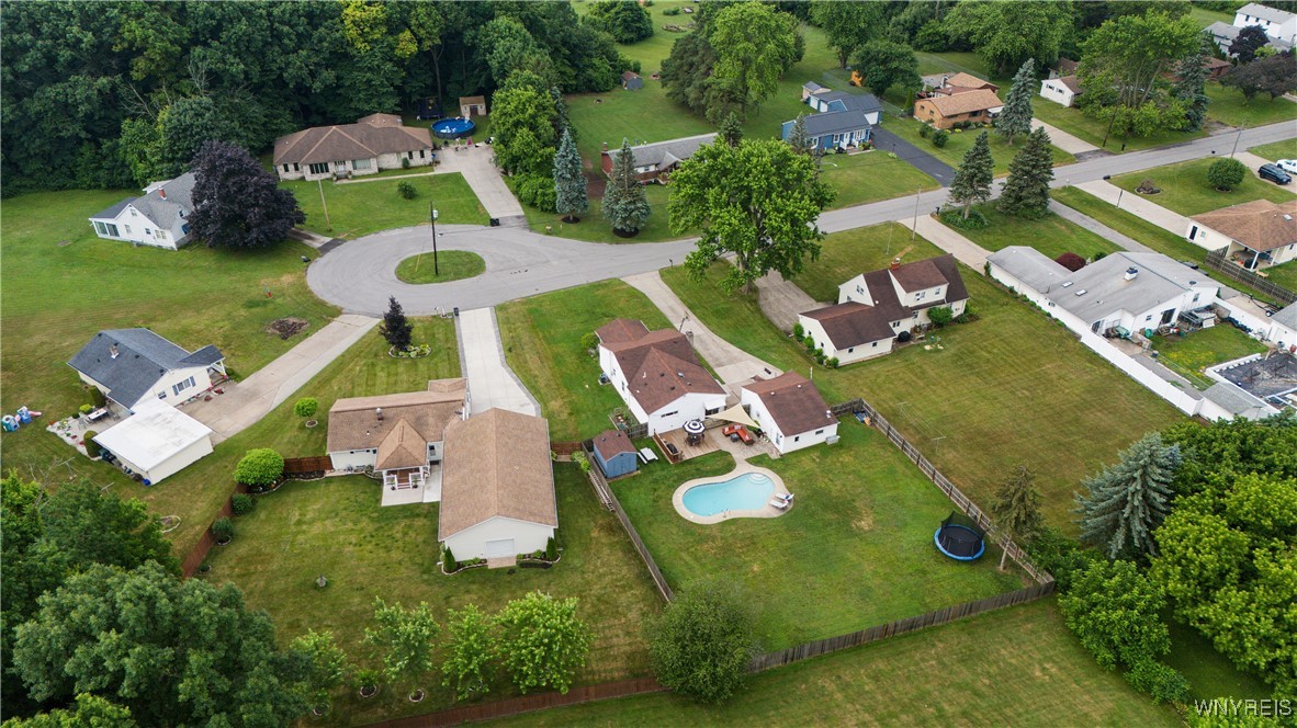 7000 Ralph Court Niagara, NY 14304 - Photo 5 of 40