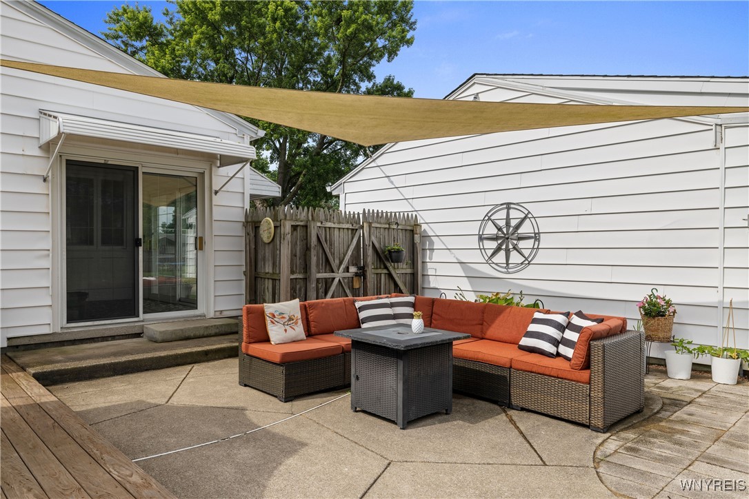 7000 Ralph Court Niagara, NY 14304 - Photo 8 of 40