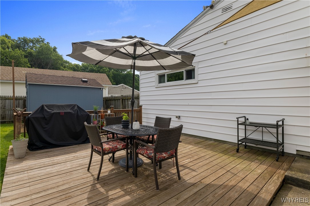 7000 Ralph Court Niagara, NY 14304 - Photo 9 of 40