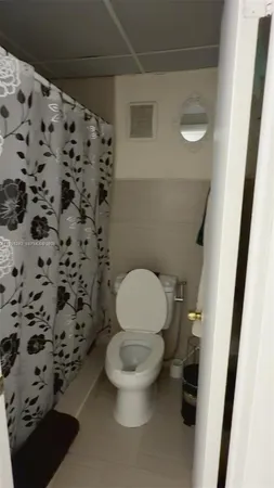 $198,000 | 1225 West 35th Street, Unit 2A, Hialeah, FL 33012