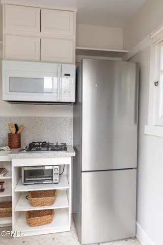 $575,000 | 100 Palmetto Drive, Unit 6, Pasadena, CA 91105