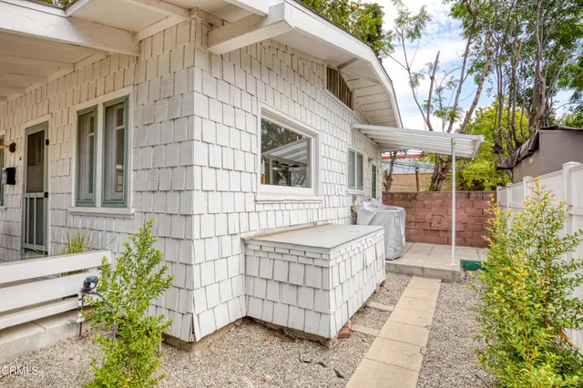 $575,000 | 100 Palmetto Drive, Unit 6, Pasadena, CA 91105