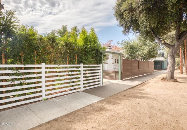 $575,000 | 100 Palmetto Drive, Unit 6, Pasadena, CA 91105