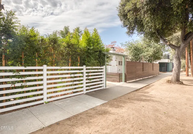 $575,000 | 100 Palmetto Drive, Unit 6, Pasadena, CA 91105