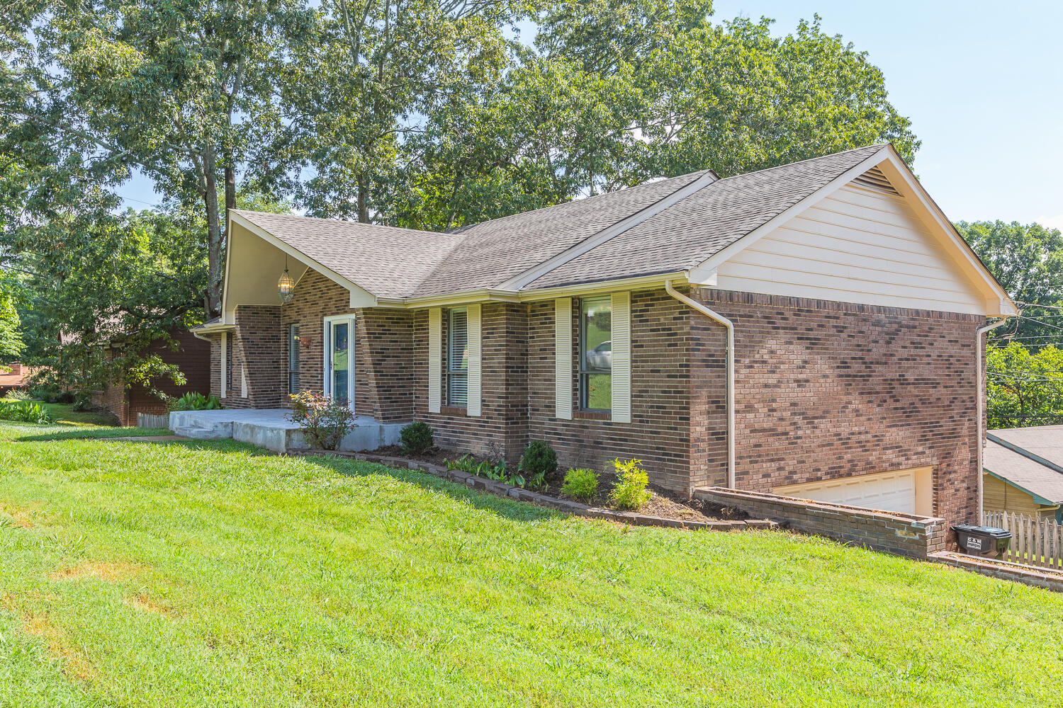 536 Elizabeth Crest Road Chattanooga, TN 37421 - Photo 5 of 46 536 Elizabeth Crest 37421 HD -13