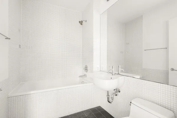 $8,500 | 105 Norfolk Street, Unit 5B | Lower East Side