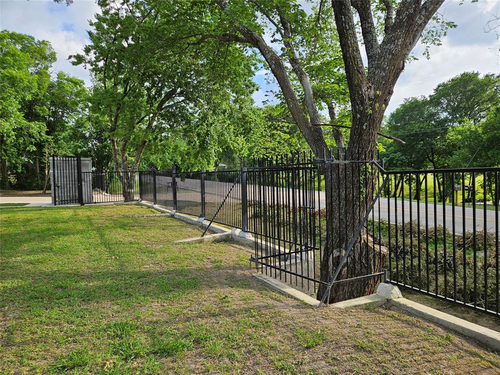 234 East Fork Road Sunnyvale, TX 75182 - Photo 23 of 32
