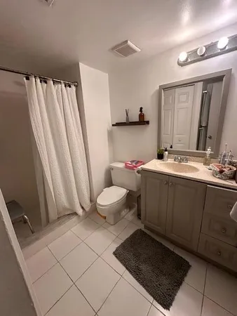 $2,500 | 16206 Laurel Drive, Unit 201, Weston, FL 33326