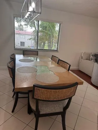 $2,500 | 16206 Laurel Drive, Unit 201, Weston, FL 33326