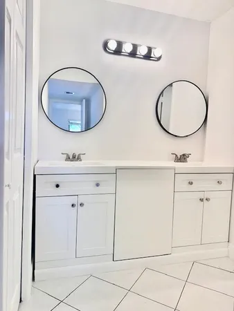 $2,500 | 16206 Laurel Drive, Unit 201, Weston, FL 33326