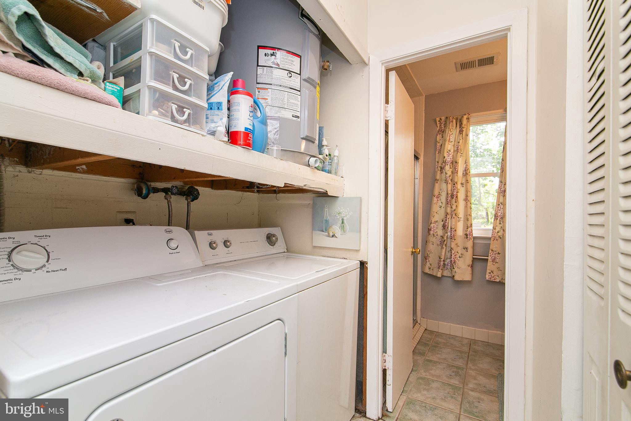 26 Ray Smith Road Sicklerville, NJ 08081 - Photo 14 of 25 laundry room