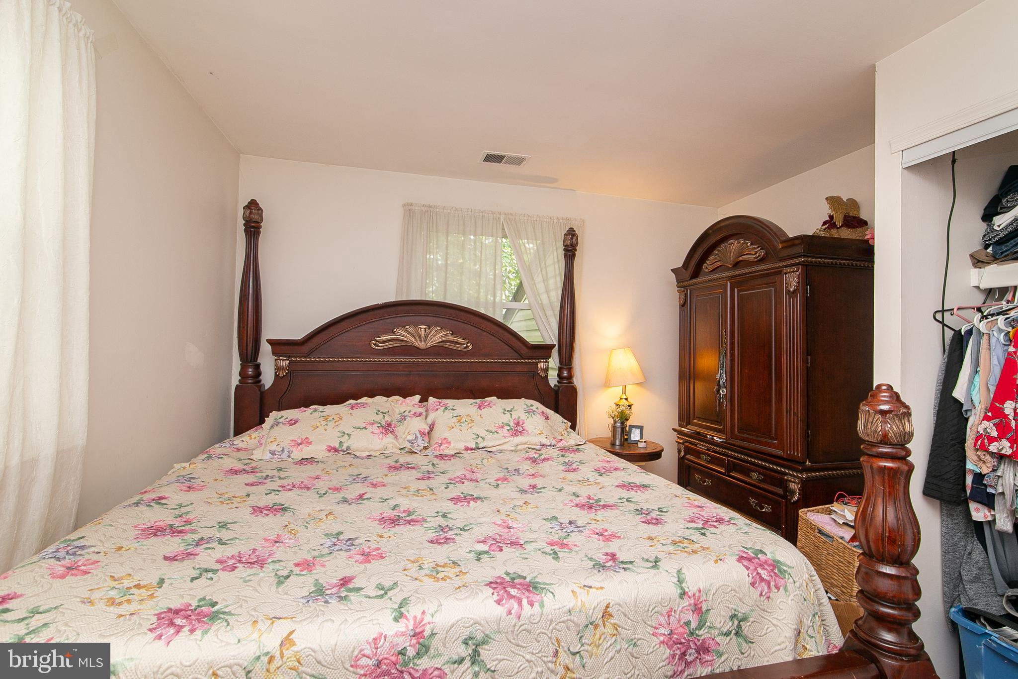 26 Ray Smith Road Sicklerville, NJ 08081 - Photo 15 of 25 Primary Bedroom