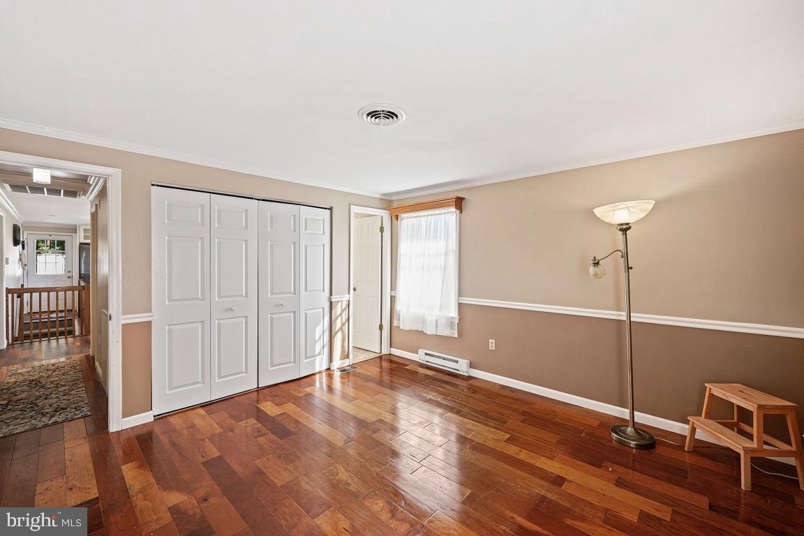 16333 Old Frederick Road Mount Airy, MD 21771 - Photo 21 of 38 Main level Primary Bedroom