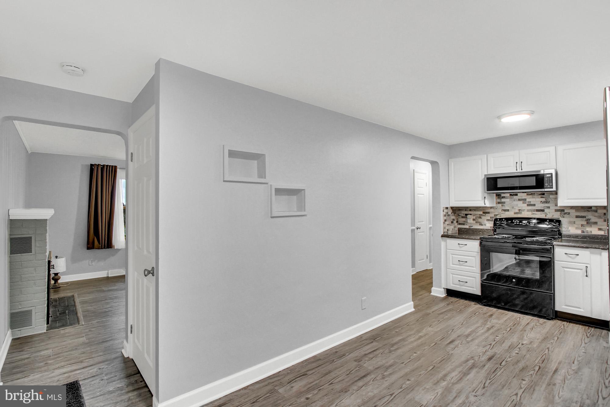4954 Swamp Road Felton, PA 17322 - Photo 6 of 26